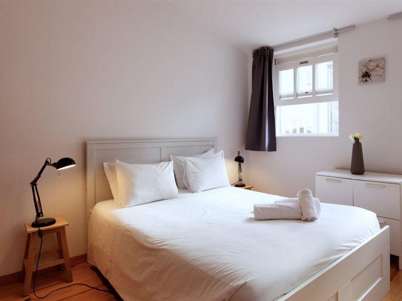 Aparthotel Oporto Entreparedes Экстерьер фото